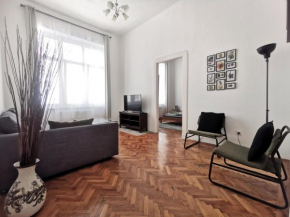 Urban Centro Apartment